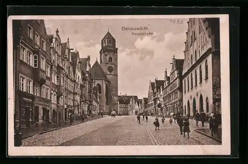 AK Donauwörth, Hauptstrasse mit Passanten