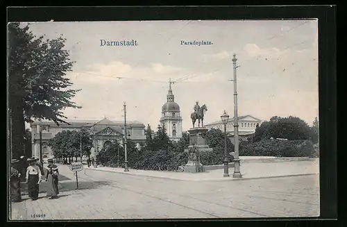AK Darmstadt, Strassenpartie am Paradeplatz