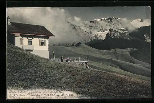 AK Berghotel Hahnenmoos, Panoramablick auf den Wildstrubel