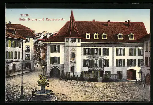 AK Thun, Hotel Krone und Rathausplatz mit Strasse aus der Vogelschau