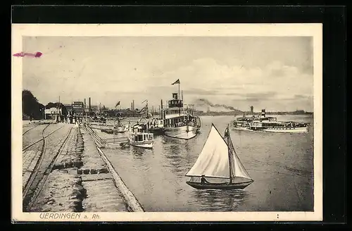 AK Uerdingen a. Rh., Dampfer und Segelboote am Hafen