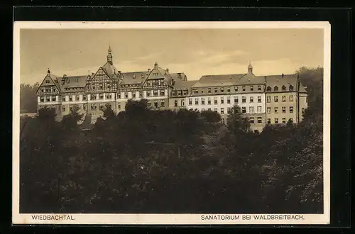 AK Waldbreitbach /Wiedbachtal, Blick aufs Sanatorium