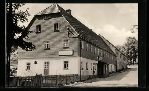 AK Hennersdorf, Eingang zum Gasthof