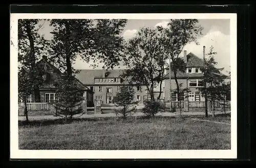 AK Pelzerhaken, Blick zum Kinderheim Helenenbad