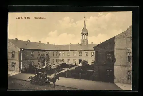 AK Kiel, Kutsche vor dem Stadtkloster