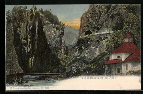 AK Airolo, Staloedroschlucht, Partie mit Brücke & Kapelle