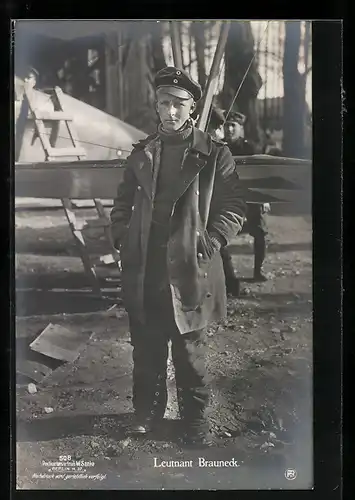 Foto-AK Sanke Nr. 508: Kampfflieger Leutnant Brauneck in Fliegerjacke