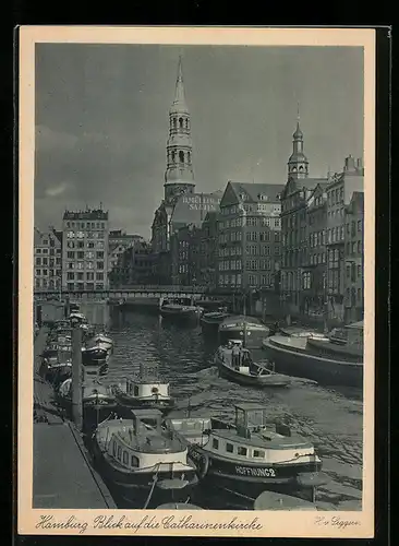 AK Hamburg, Catharinenkirche mit Geschäftshaus und Boot Hoffnung 2