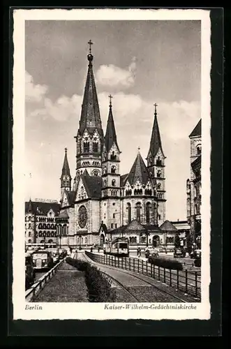 AK Berlin, Strassenbahn an der Kaiser-Wilhelm-Gedächtniskirche