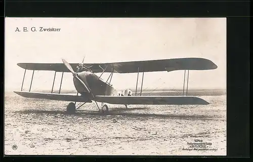 Foto-AK Sanke Nr. 1046: A. E. G. Zweisitzer Doppeldecker-Flugzeug