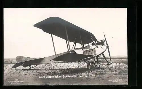 Foto-AK Sanke Nr. 187: LVG Doppeldecker System Schneider am Boden