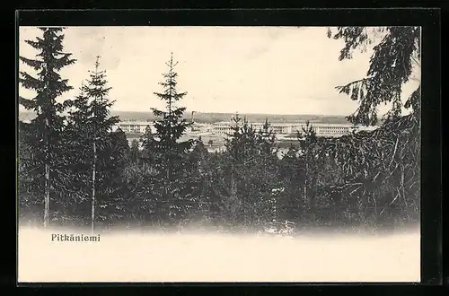 AK Pitkäniemi, Ortsansicht mit Waldpartie