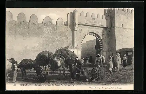 AK Sousse, Chameaux devant la Porte Ouest