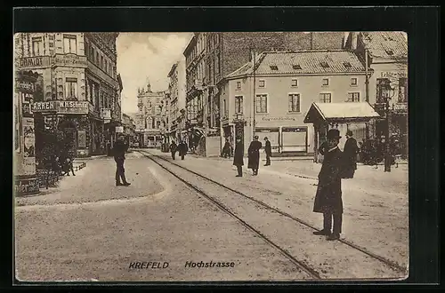 AK Krefeld, Hochstrasse mit Litfassssäule