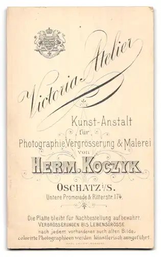 Fotografie Herm. Koczyk, Oschatz i. S., Untere Promenade & Ritterstr. 174, Ehepaar in modischer Kleidung