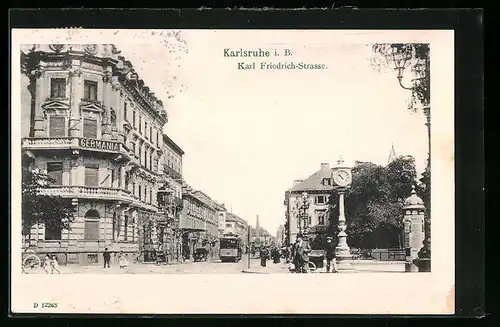 AK Karlsruhe i. B., Karl Friedrich-Strasse mit Passanten und Strassenbahn