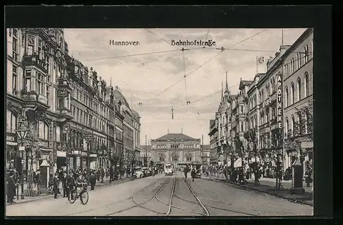 AK Hannover, Blick in die Bahnhofstrasse, Strassenbahn