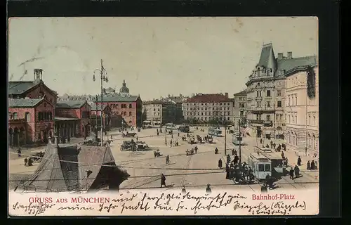 AK München, Bahnhof-Platz mit Strassenbahn