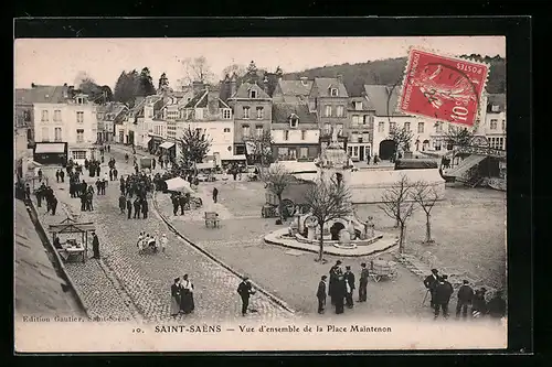 AK Saint-Saens, Vue d`ensemble de la Place Maintenon
