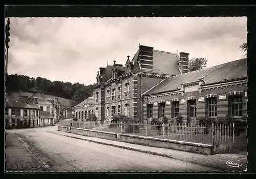 AK Saint-Saens, Ecoles