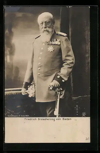 AK Friedrich Grossherzog von Baden mit Pickelhaube in Händen