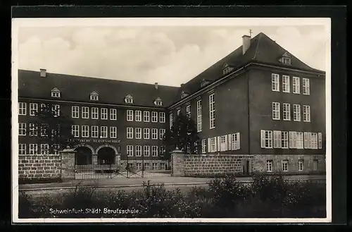 AK Schweinfurt, Fassade der Städt. Berufsschule