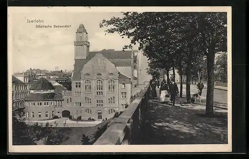 AK Iserlohn, Städtische Badeanstalt mit Strasse oberhalb