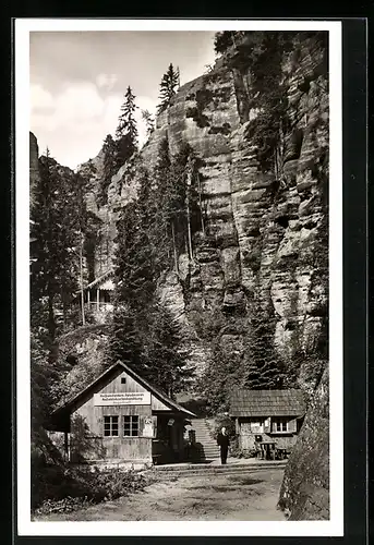 AK Wekelsdorf, Eingang in die Felsenstadt