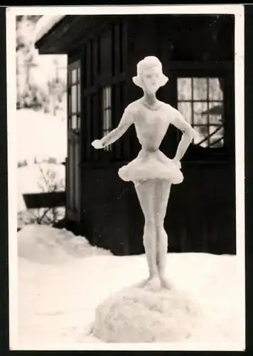 Fotografie Lehmann, Steinach, Ansicht Steinach, Schneeskulptur Ballerina