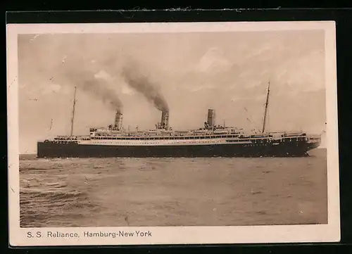 AK Passagierschiff SS Reliance auf See