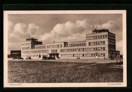 AK München, Hauptgebäude vom Flughafen