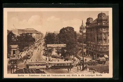 AK Berlin, Potsdamer Pkatz mit Verkehrsturm, Leipziger Strasse und Strassenbahnen