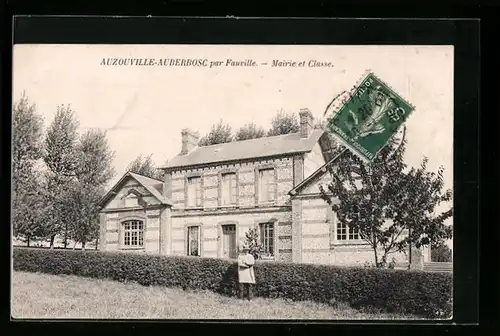 AK Auzouville-Auberbosc, Mairie et Classe par Fauville