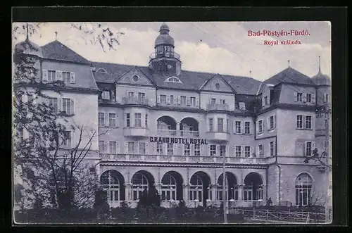 AK Bad Pöstyén-Fürdö, Royal szálloda