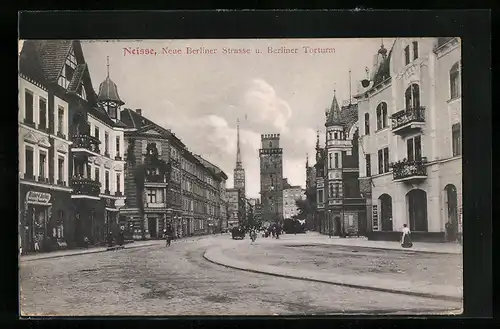 AK Neisse, Neue Berliner Strasse und Berliner Theater