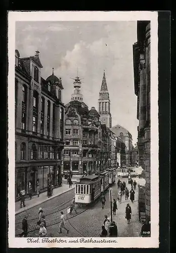 AK Kiel, Fleethörn mit Strassenbahn und Rathausturm