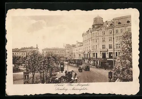 AK Lemberg, Marienplatz mit Geschäften und Strassenbahn