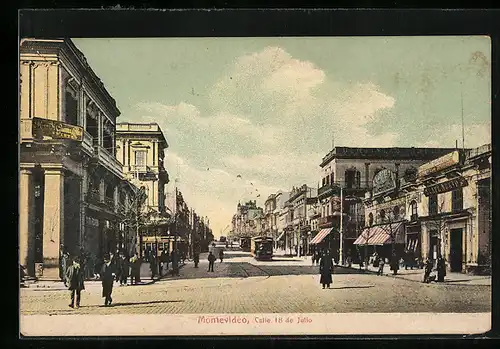 AK Montevideo, Calle 18 de Julio, Strassenpartie mit Strassenbahn