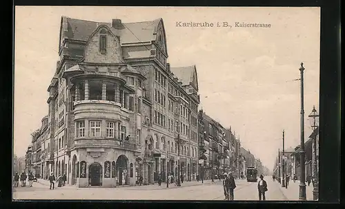 AK Karlsruhe i. B., Kaiserstrasse mit Strassenbahn