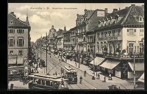 AK Karlsruhe, Verkehr in der Kaiserstrasse mit Strassenbahn