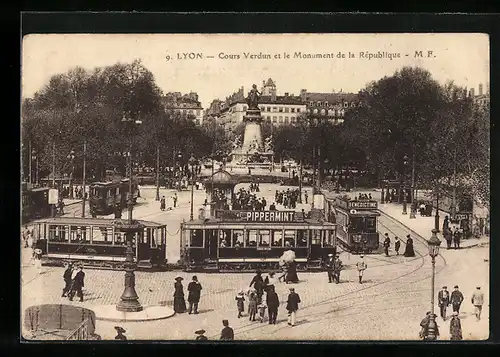 AK Lyon, Cours Verdun et le Monument de la République, Strassenbahn