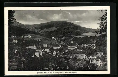 AK Johannisbad i. Riesengebirge, Ortsansicht aus der Vogelschau