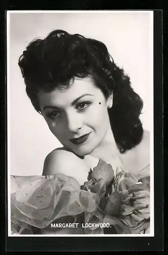 AK Schauspielerin Margaret Lockwood im Kostüm einer Filmrolle