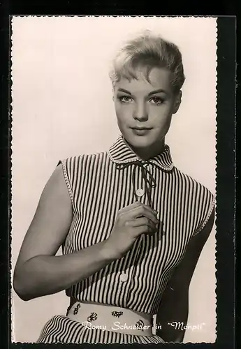AK Schauspielerin Romy Schneider im Film Monpti