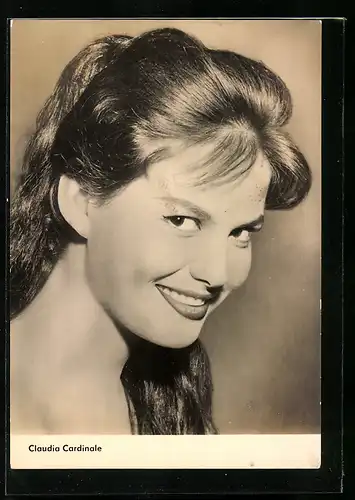 AK Portrait der Schauspielerin Claudia Cardinale