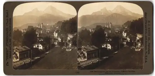 Stereo-Fotografie H. C. White Co., North Bennington / VT, Ansicht Berchtesgaden, Blick auf die Stadt und den Watzmann