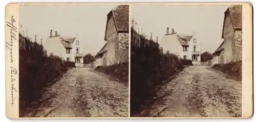 Stereo-Fotografie unbekannter Fotograf, Ansicht Riedisheim / Elsass, Blick in die Stoffelberggasse