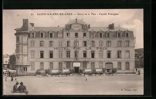 AK Saint-Valéry-en-Caux, Hotel de la Paix, Facade Principale
