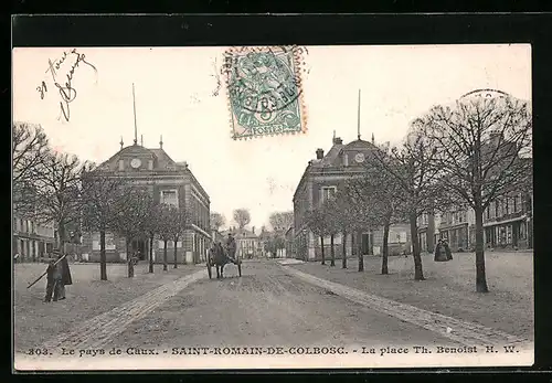 AK Saint-Romain-de-Colbosc, Le pays de Caux, La place Th. Benoist H.W.