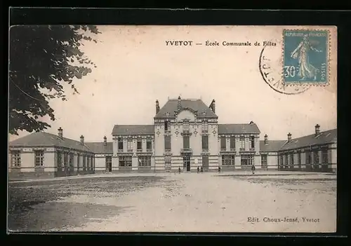 AK Yvetot, École Communale de Filles